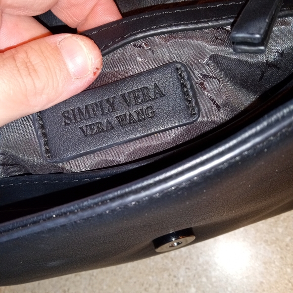 Purse - Picture 2 of 6